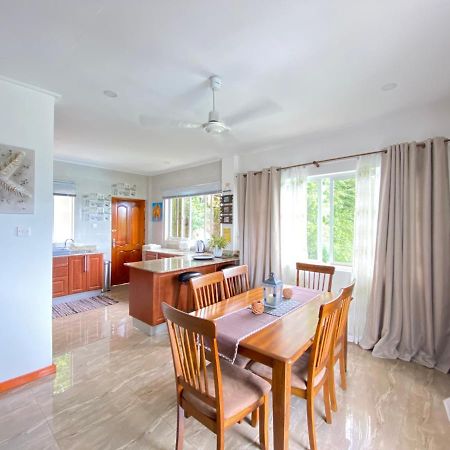 Villa Dusk To Dawn Victoria Exterior foto