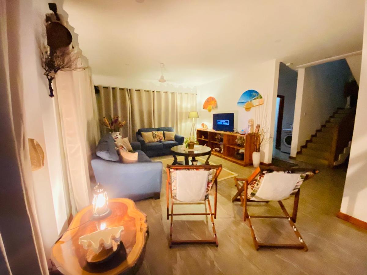 Villa Dusk To Dawn Victoria Exterior foto